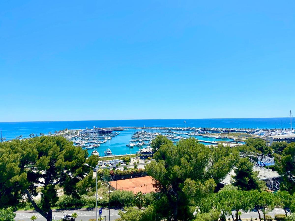Abcdecor Italia Apartment Imperia Bagian luar foto