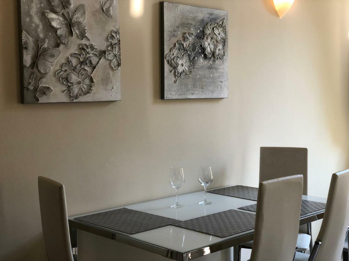 Abcdecor Italia Apartment Imperia Bagian luar foto