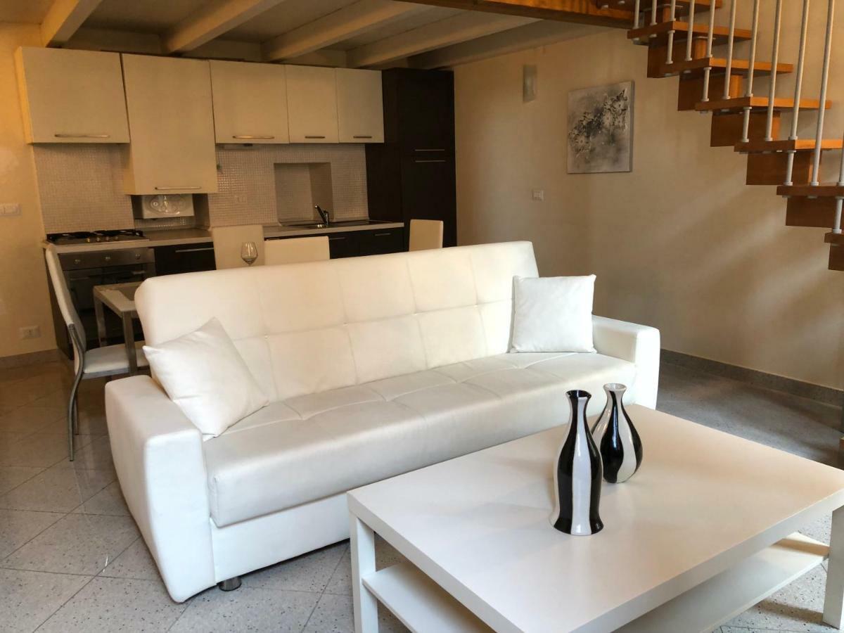 Abcdecor Italia Apartment Imperia Bagian luar foto