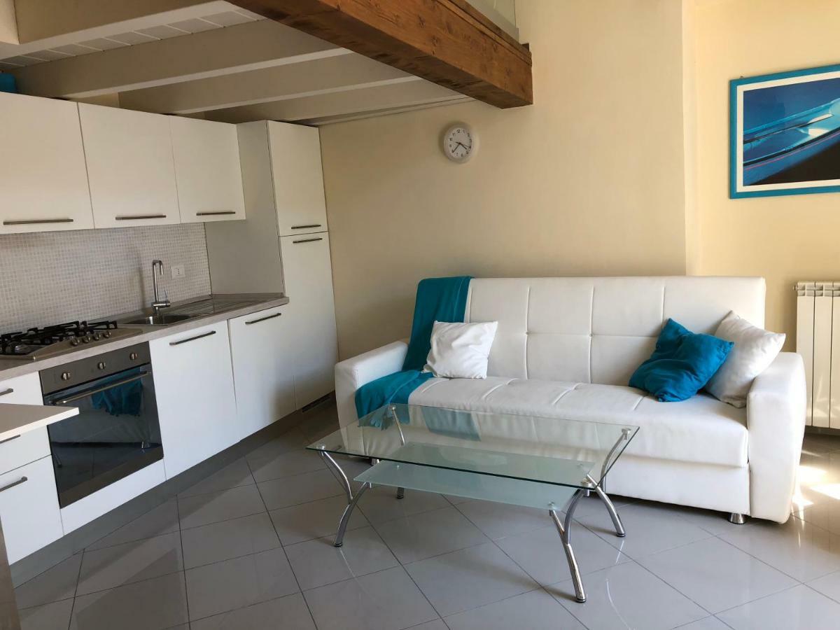 Abcdecor Italia Apartment Imperia Bagian luar foto